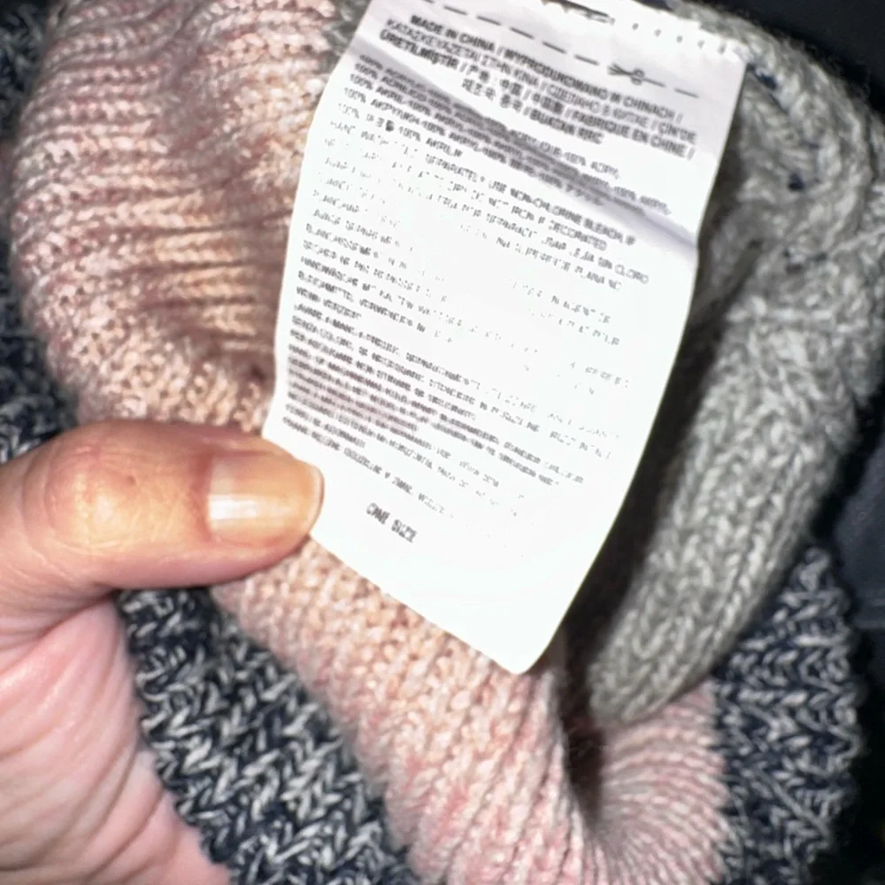 Vans Beanie - Picture 4 of 4